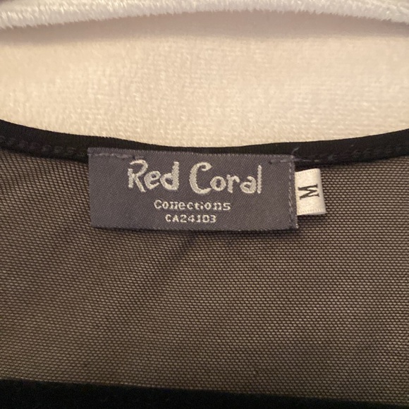 🖤 RED CORAL Top - Picture 3 of 3